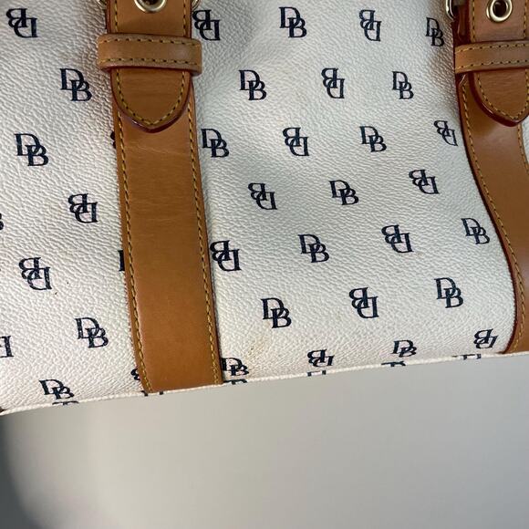y2k Dooney and Bourke DB monogram white leather handbag - Picture 4 of 9